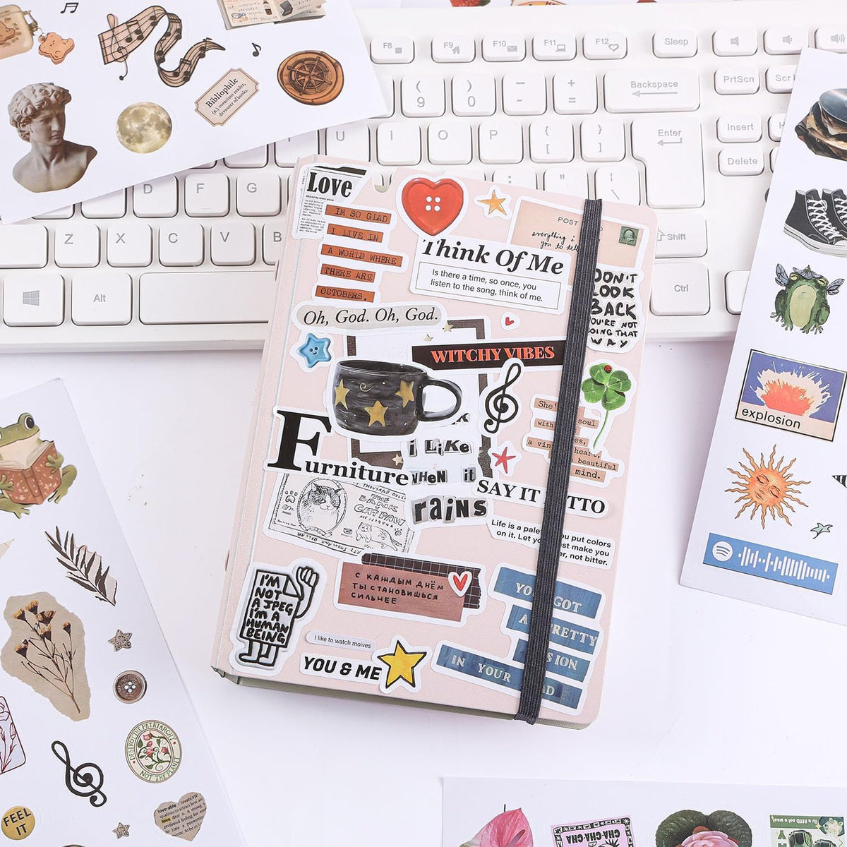 Girl's Korean Sticker Book, Food and Daily Life Theme - 1300+ Cute Dream Style Foodie Stickers, for DIY Scrapbooking Journaling Handbook Decoration Pink